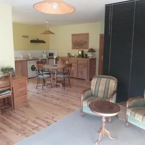 45m2, à La Campagne, à 15 Mns Du Puy En Velay , Lantriac France